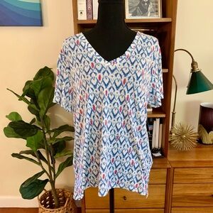NWT Lucky Brand Ultra Soft Blue Ikat V-Neck Tee Shirt Size M